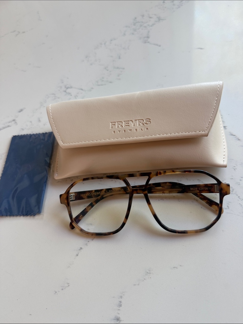 FREYRS Billie Glasses Honey Tortoise +1 readers Vintage Geometric Aviator Frame - Picture 8 of 8